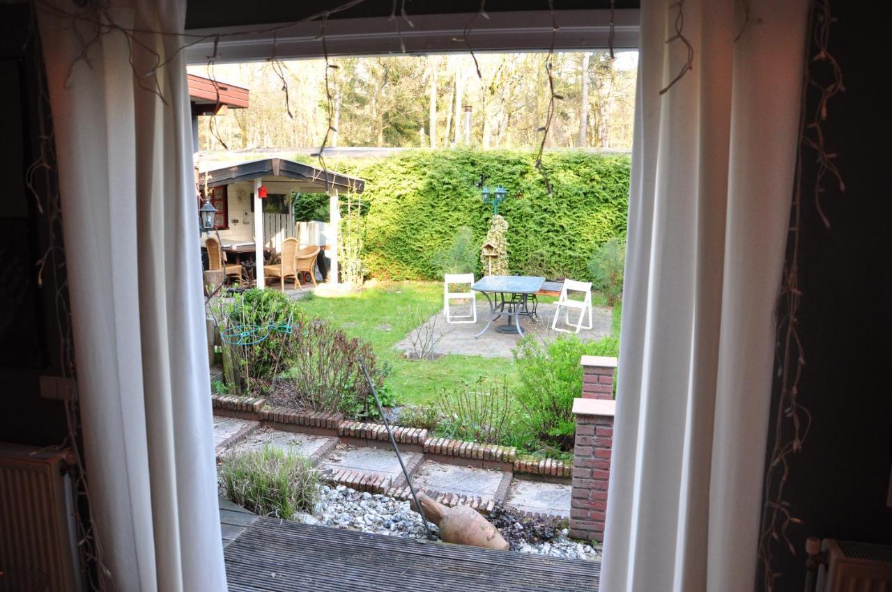 Sfeervol, Ruim En Luxe Chalet In Bosrijke Omgeving Diessen Exterior foto
